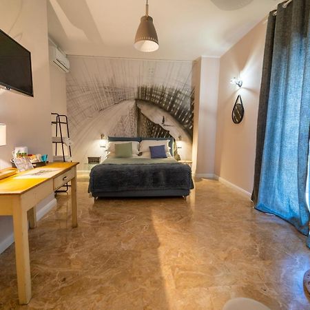 Urban Rooms Taranto Eksteriør bilde